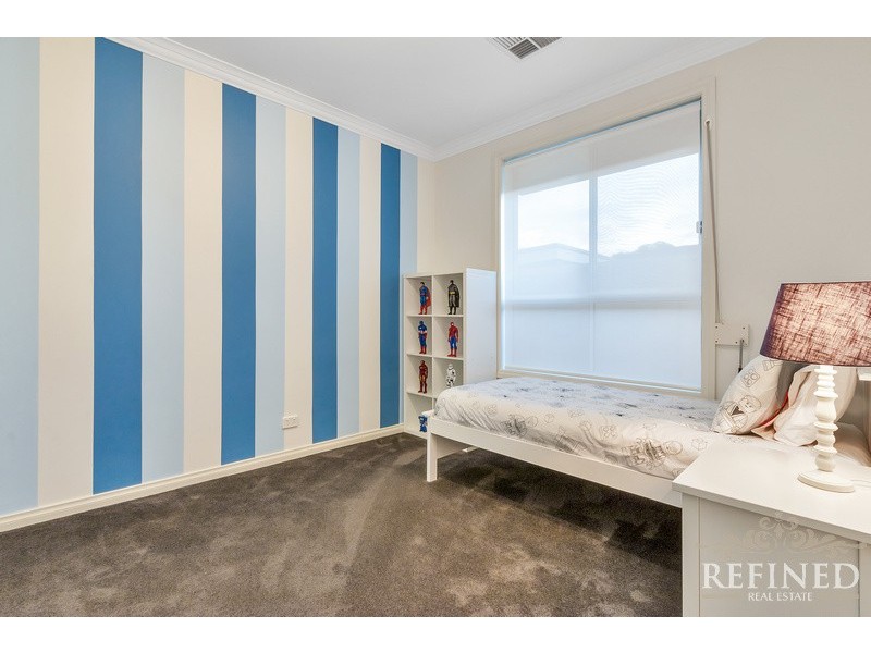 2A College Avenue, Valley View SA 5093