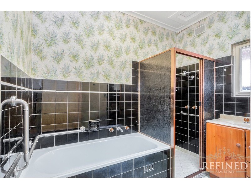 74 Tenth Avenue, Joslin SA 5070