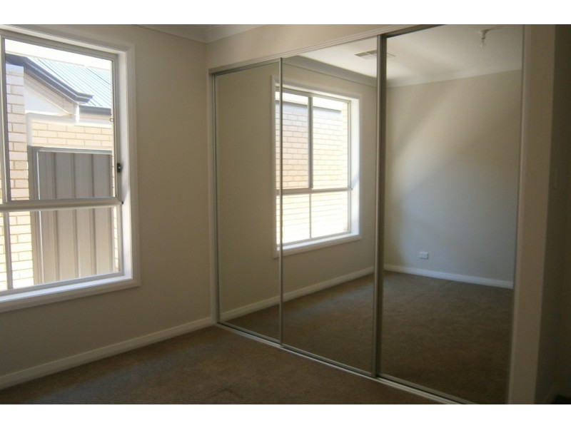 5A Corsair Street, Flagstaff Hill SA 5159