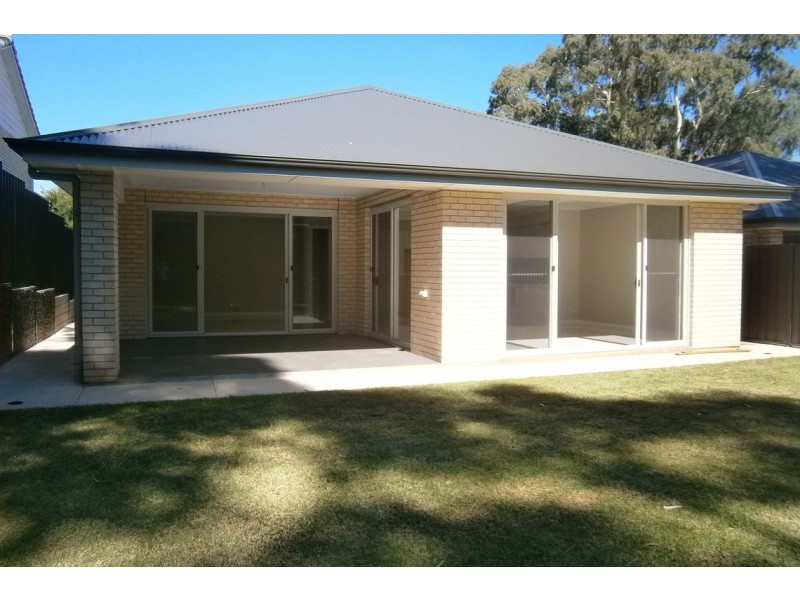 5A Corsair Street, Flagstaff Hill SA 5159