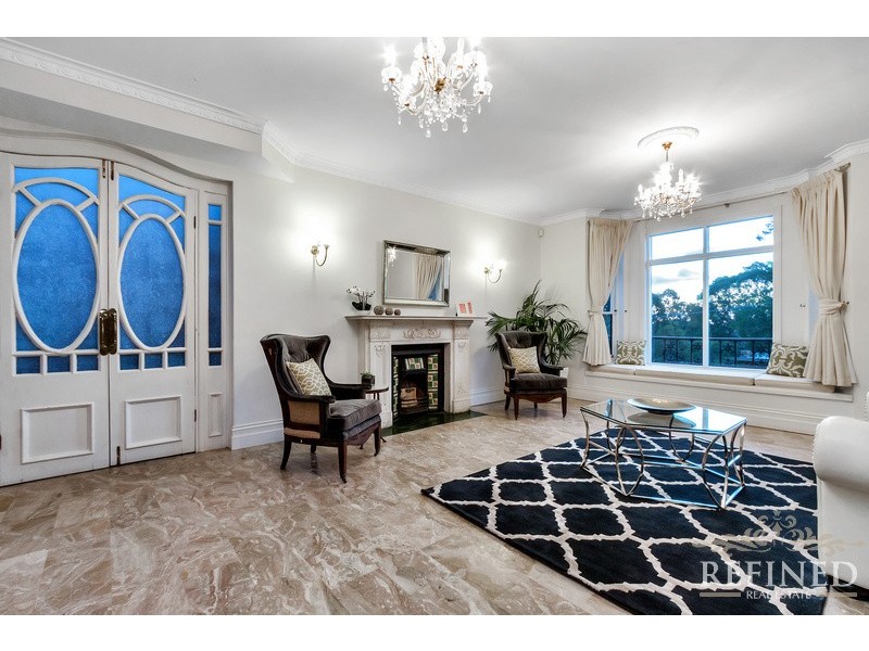 10 Myrtlebank Terrace, Stonyfell SA 5066