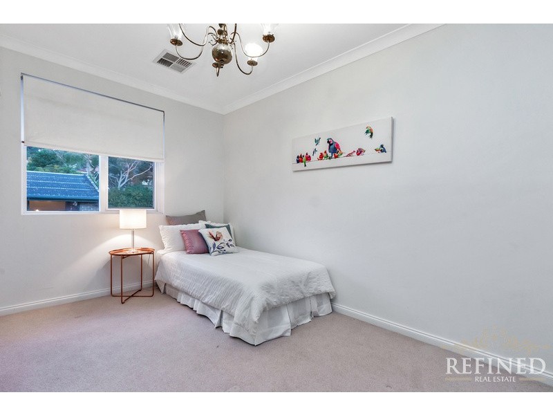 10 Myrtlebank Terrace, Stonyfell SA 5066