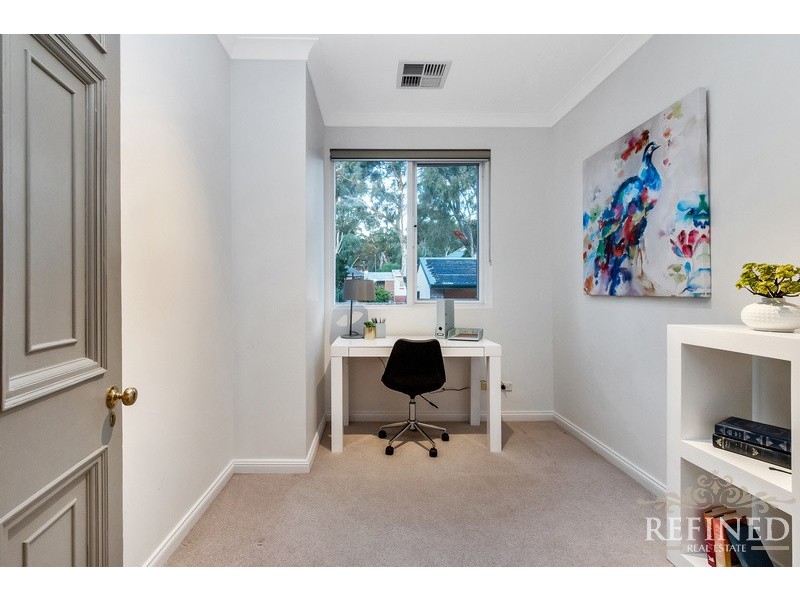 10 Myrtlebank Terrace, Stonyfell SA 5066