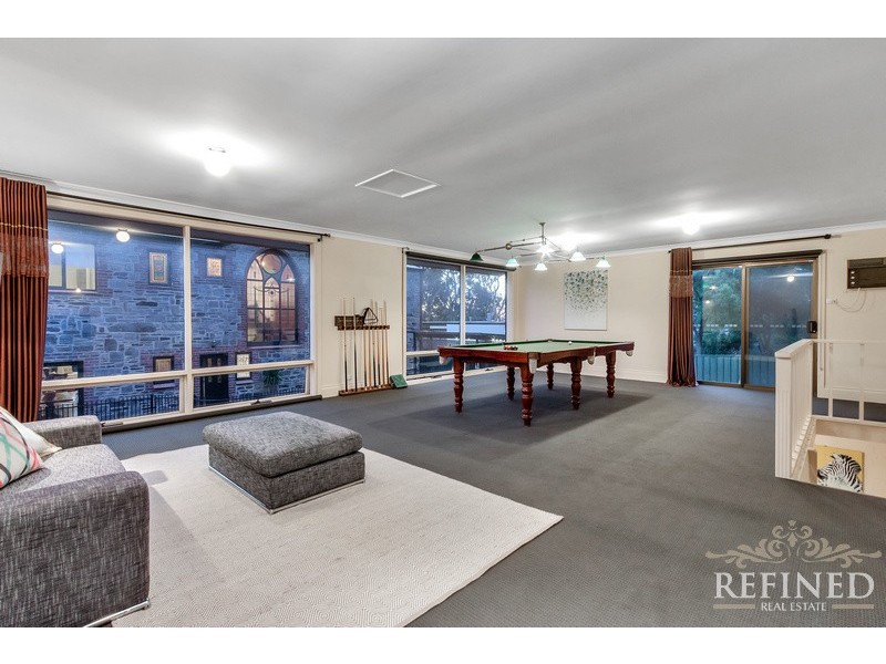 10 Myrtlebank Terrace, Stonyfell SA 5066