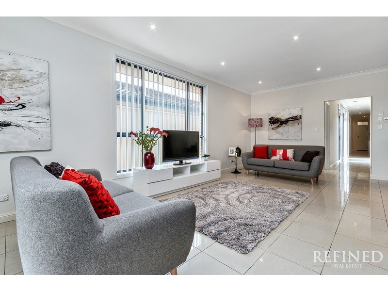 13 Hillsea Avenue, Clearview SA 5085