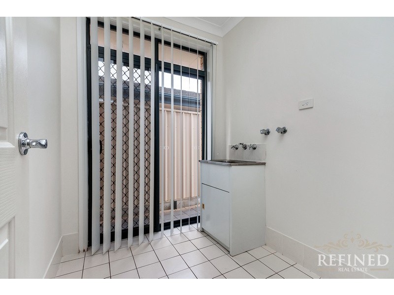 13 Hillsea Avenue, Clearview SA 5085