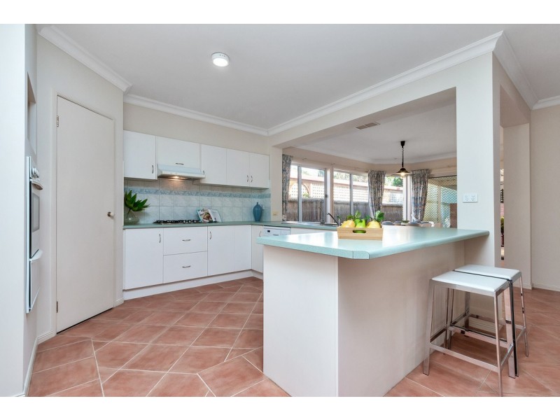 24 Stanford Avenue, Novar Gardens SA 5040