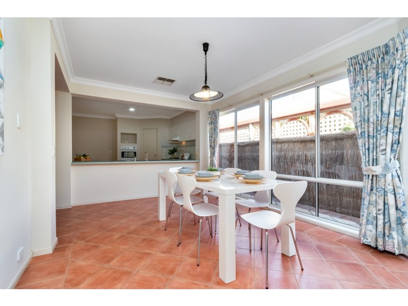 24 Stanford Avenue, Novar Gardens SA 5040