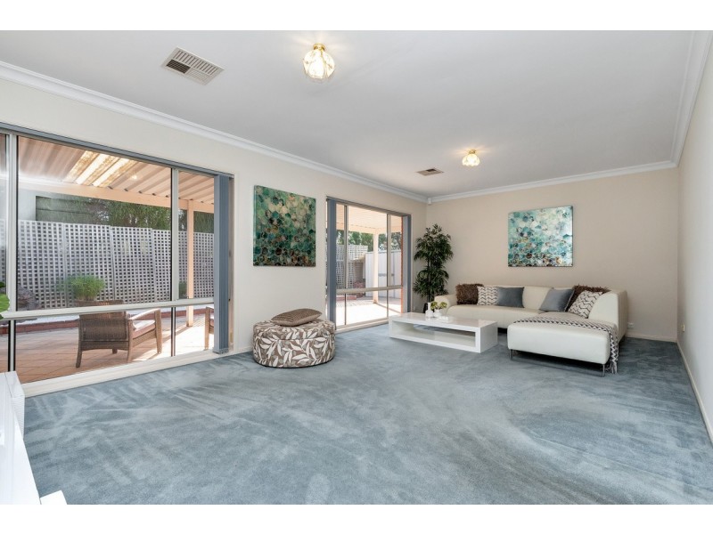 24 Stanford Avenue, Novar Gardens SA 5040