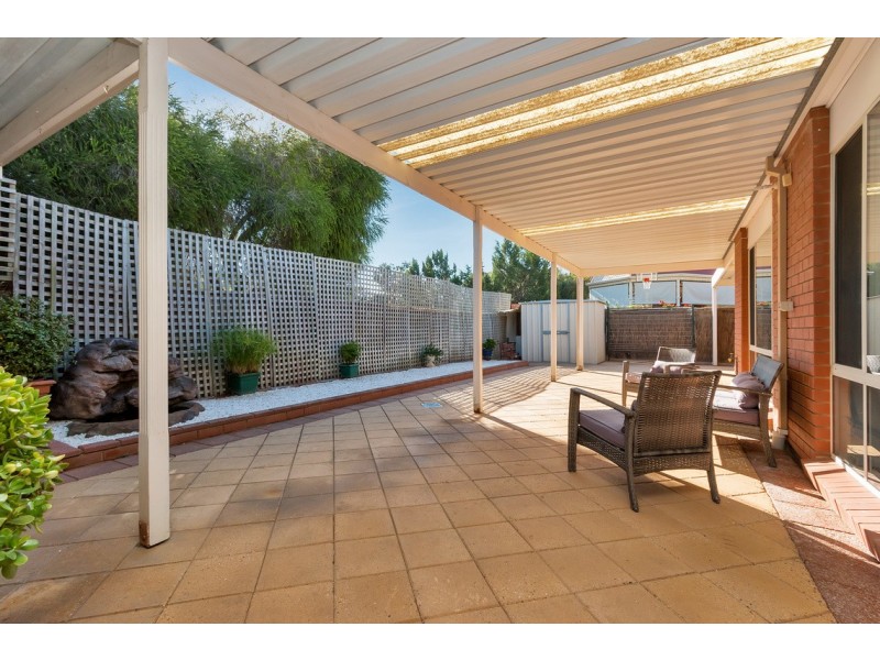 24 Stanford Avenue, Novar Gardens SA 5040