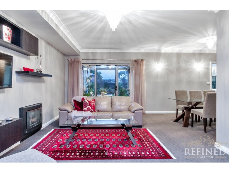 12 McDonald Grove, West Lakes SA 5021