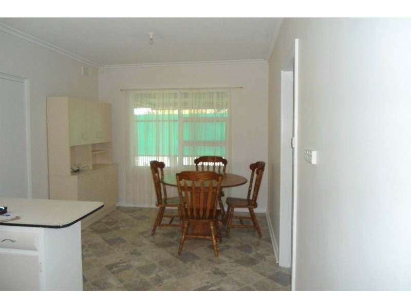 9 Ernest Street, Taperoo SA 5017