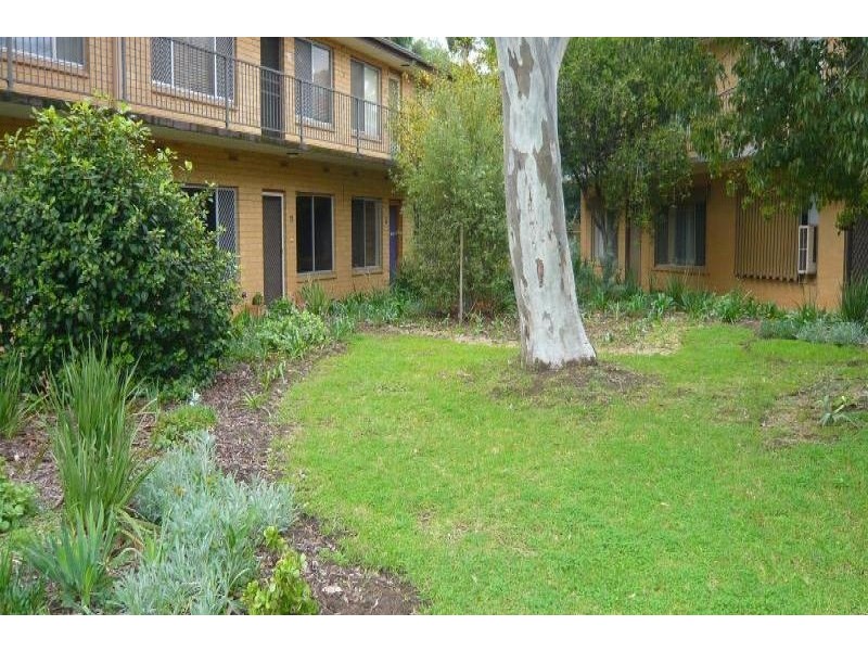 9/2 Emerson Road, Black Forest SA 5035