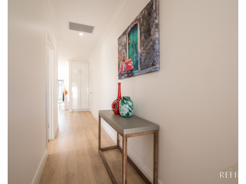 128 Raglan Avenue, South Plympton SA 5038