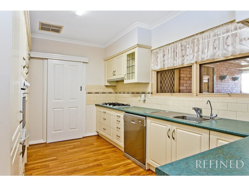 17 Worthley Road, Findon SA 5023