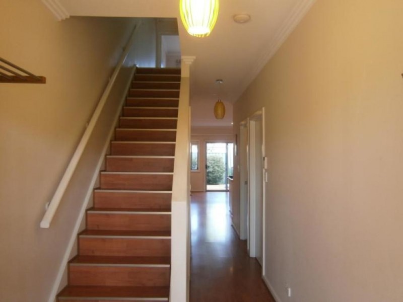 22 The Strand, Mawson Lakes SA 5095