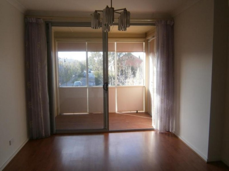 22 The Strand, Mawson Lakes SA 5095