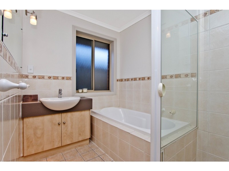 10A Mountbatten Terrace, Flinders Park SA 5025