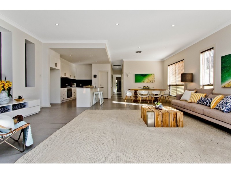 284 A Military Road, Grange SA 5022