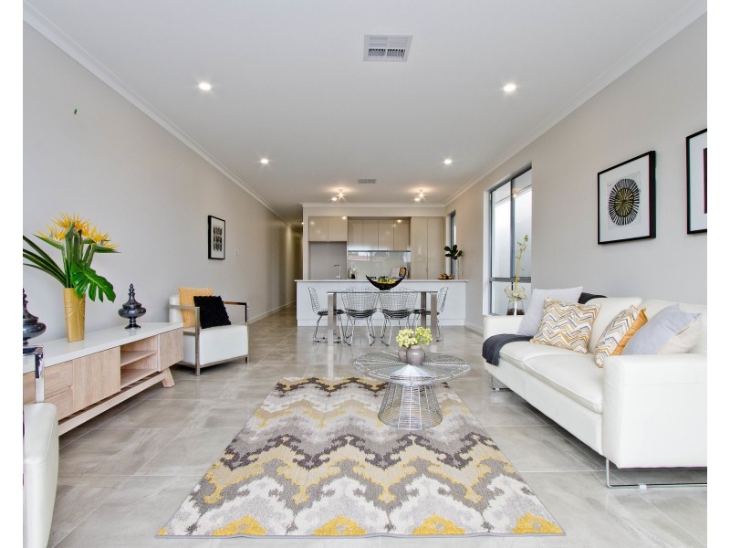 6 Malcolm Avenue, Holden Hill SA 5088