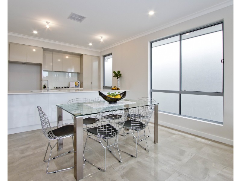 6 Malcolm Avenue, Holden Hill SA 5088