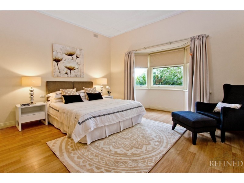 10 Madden Avenue, Glandore SA 5037