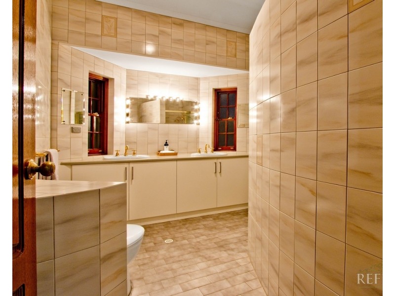 21 Old Norton Summit Road, Teringie SA 5072