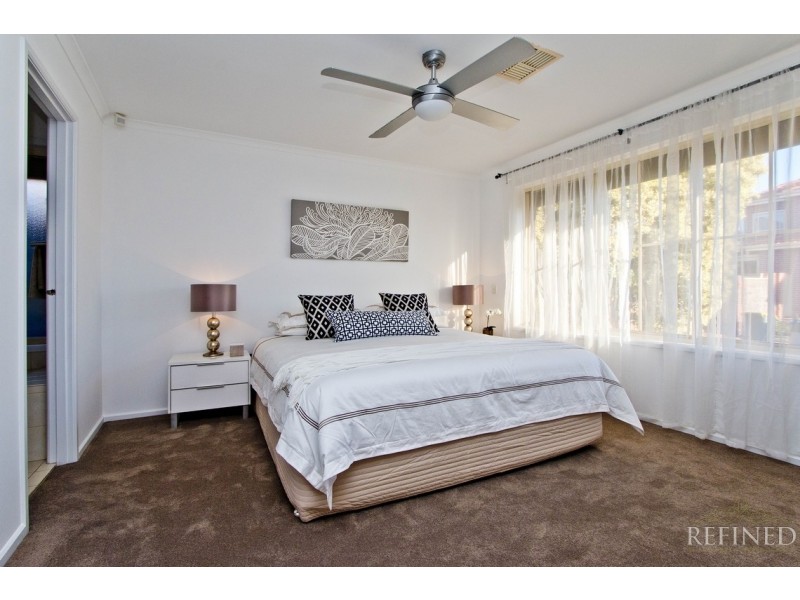 16 Polynesia Grove, West Lakes SA 5021