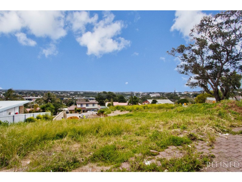 14 Hyland Avenue, Darlington SA 5047