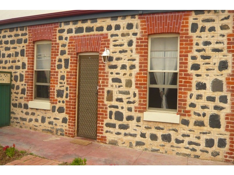 15 Heath Street, Birkenhead SA 5015