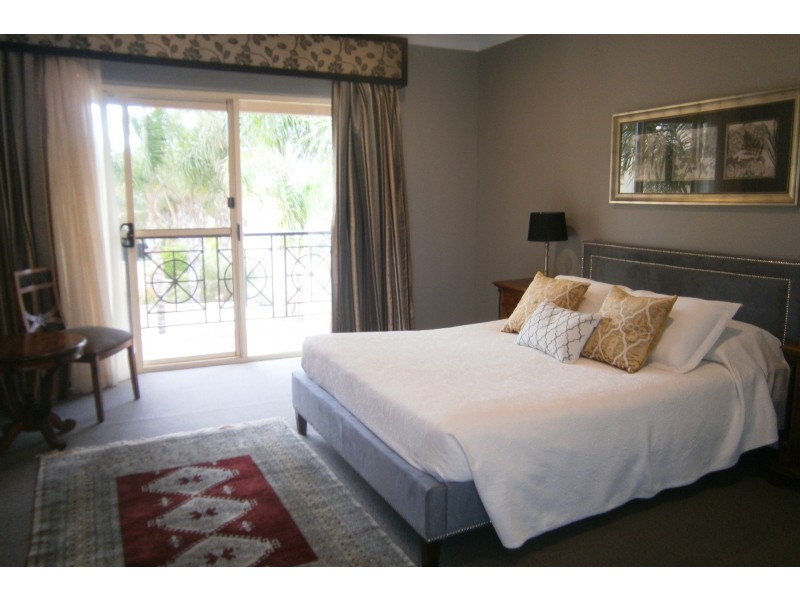 7 Mawson Close, Tennyson SA 5022