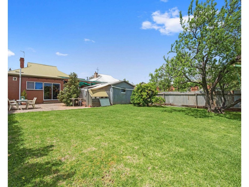 17 Barnes Avenue, Magill SA 5072