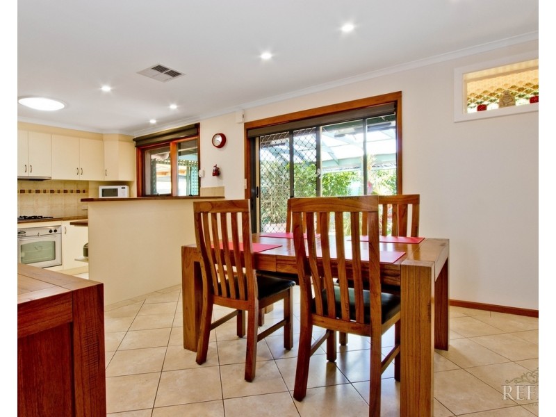 11 Thompson Street, Grange SA 5022