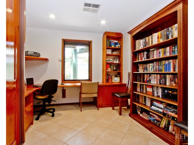 11 Thompson Street, Grange SA 5022