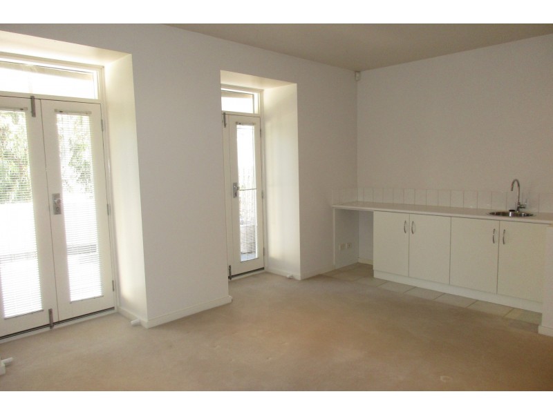 156 MacKinnon Parade, North Adelaide SA 5006