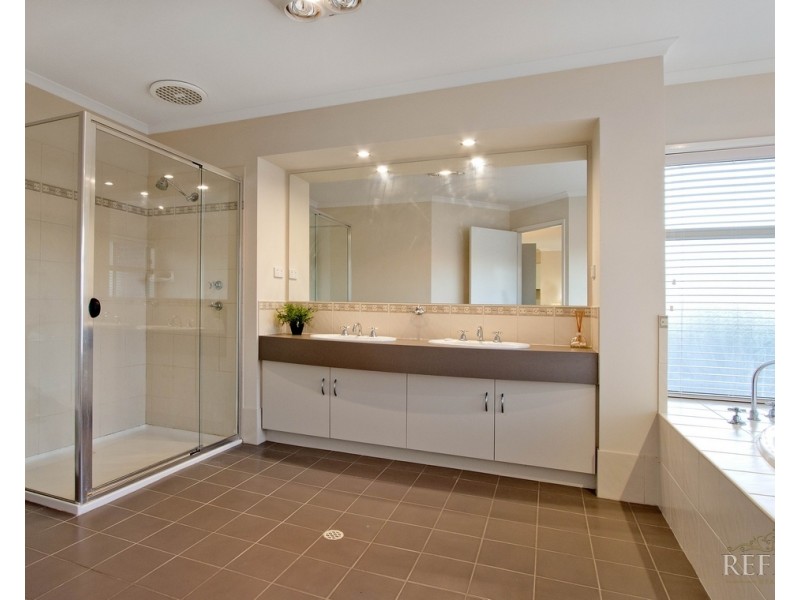 33  Baird Street, Mawson Lakes SA 5095