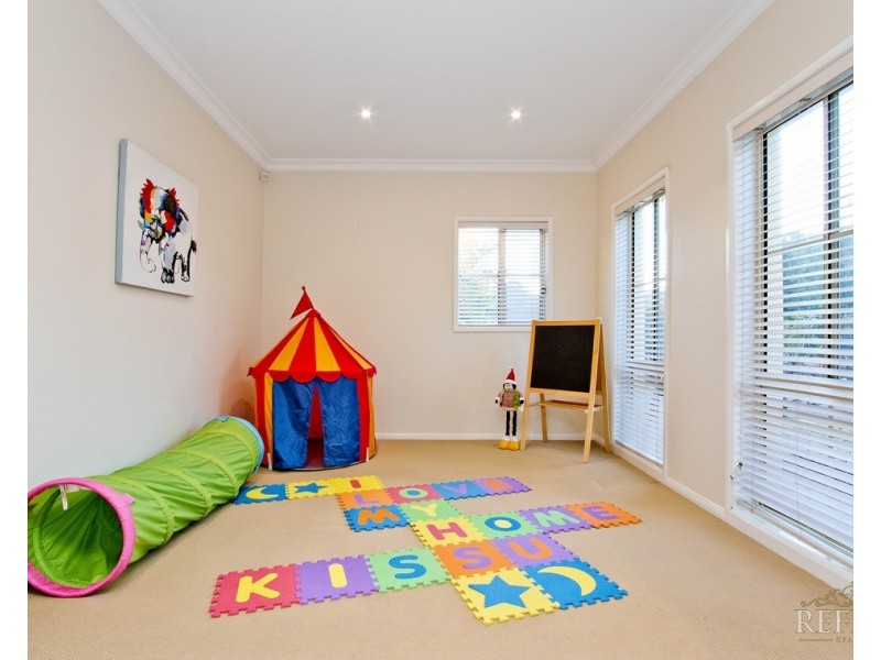 33  Baird Street, Mawson Lakes SA 5095