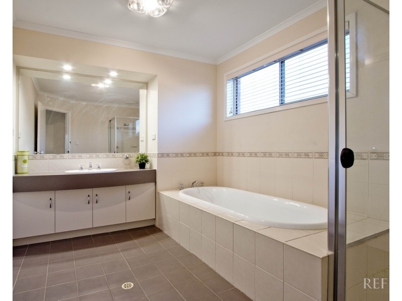 33  Baird Street, Mawson Lakes SA 5095