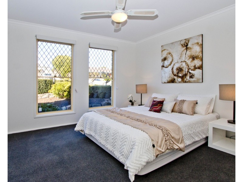 7 Corbyn Court, Moana SA 5169