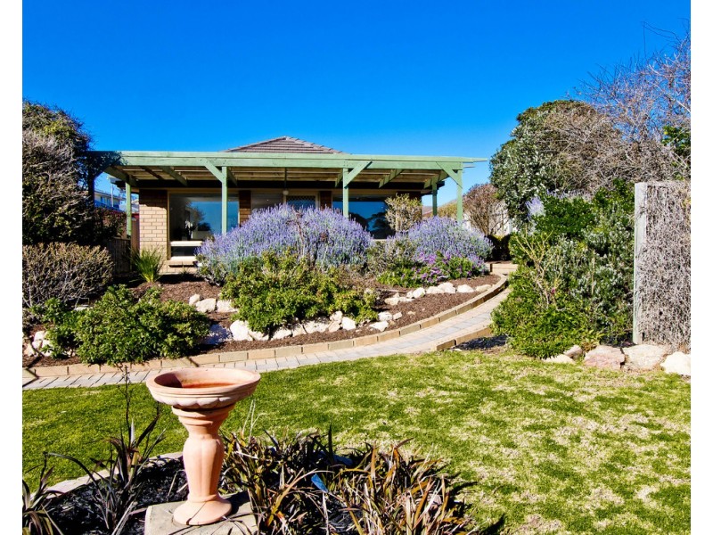 7 Corbyn Court, Moana SA 5169