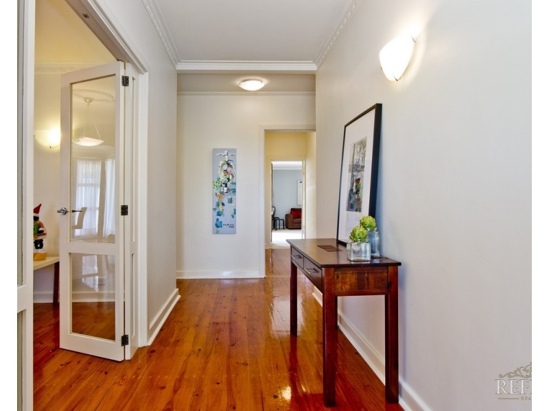 19 Park Valley Drive, Highbury SA 5089