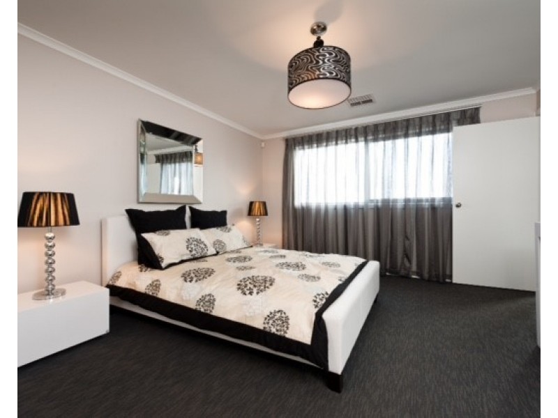 2a Yamba Court, Salisbury Heights SA 5109