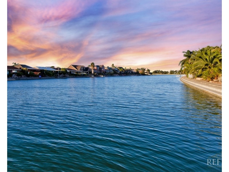 13 Lakeview Avenue, West Lakes SA 5021