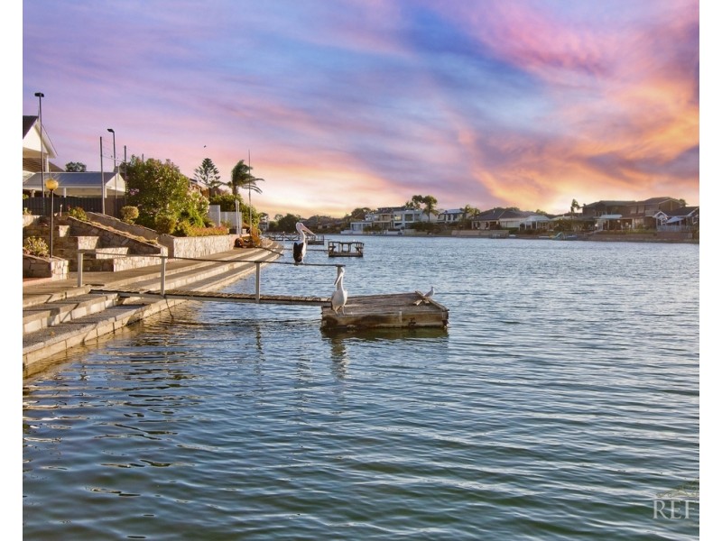 13 Lakeview Avenue, West Lakes SA 5021