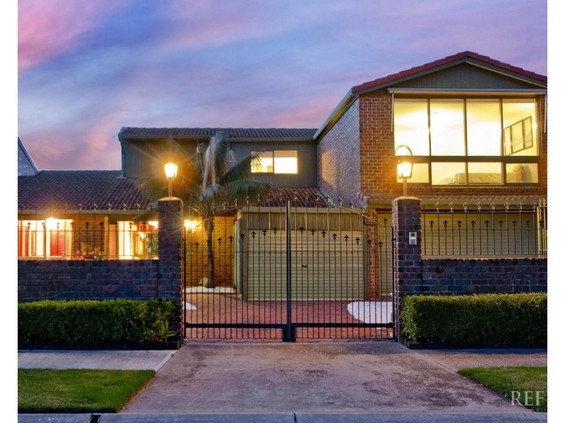 13 Lakeview Avenue, West Lakes SA 5021