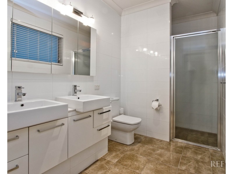 12 Piccadilly Crescent, Campbelltown SA 5074