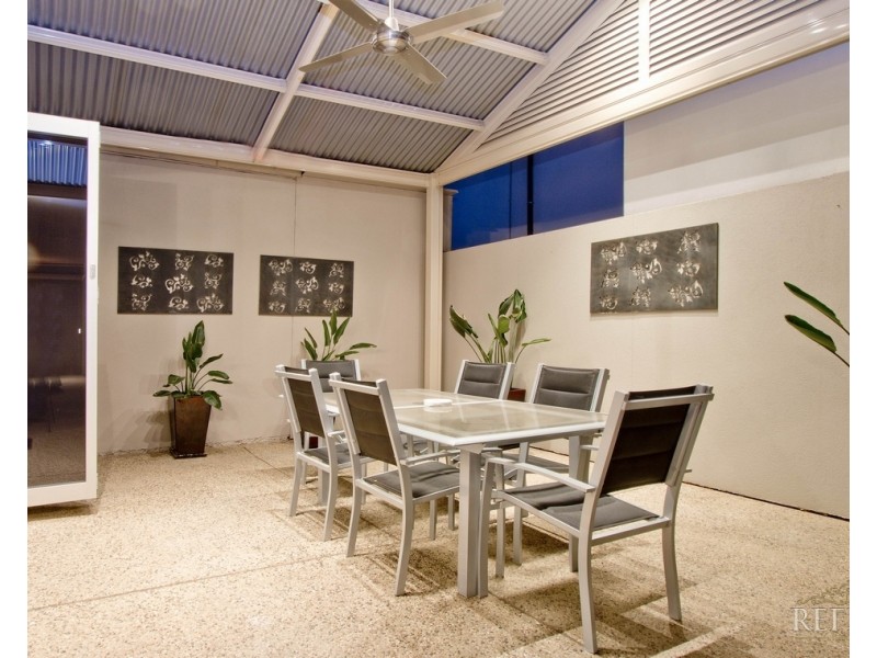 12 Piccadilly Crescent, Campbelltown SA 5074