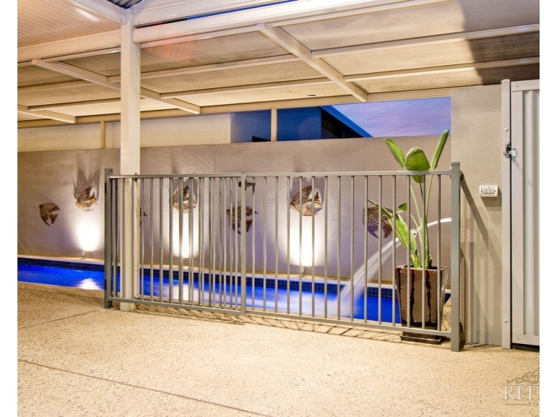 12 Piccadilly Crescent, Campbelltown SA 5074