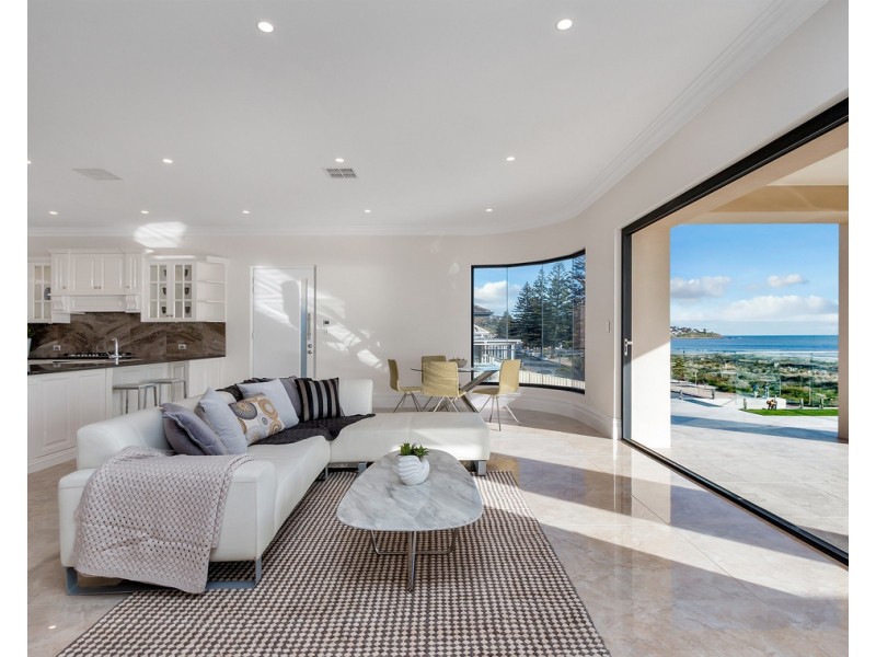 209 Esplanade Esplanade, Seacliff SA 5049