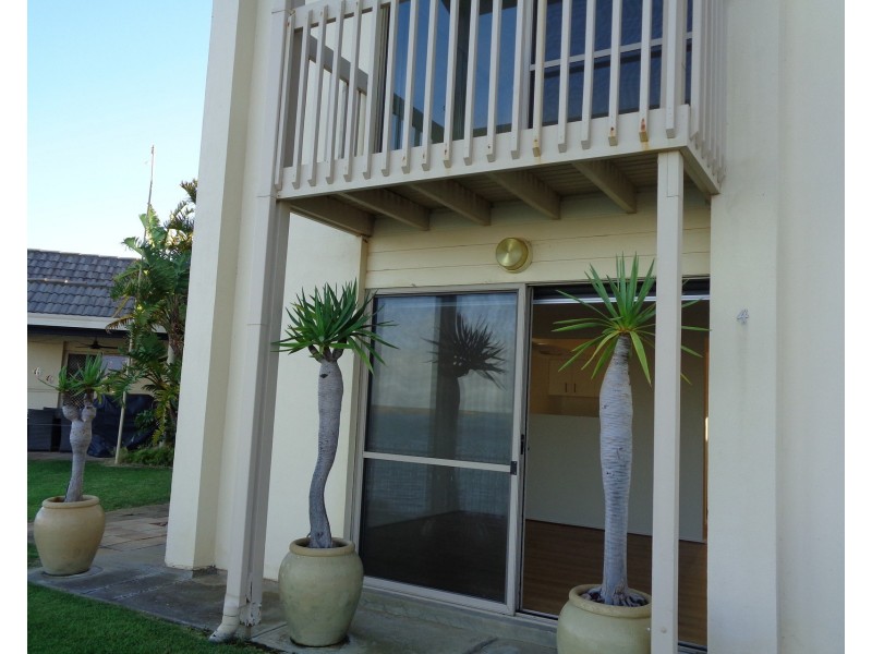 4/23 Falie Drive, North Haven SA 5018